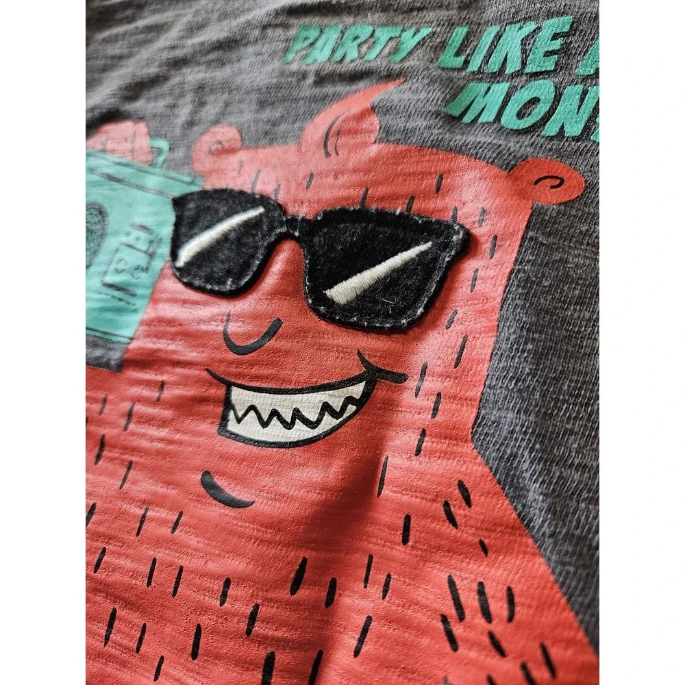Carter's‎ 2T Toddler Long Sleeve Graphic Tee Gray Party Like a Monster